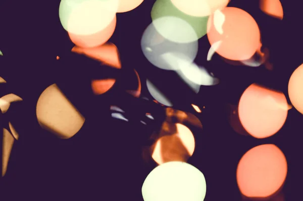 Siyah Arkaplan Dokusunda Gece Lambaları — Stok fotoğraf