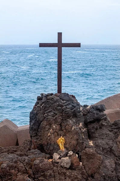 Cross Remembers Sailors Who Ended Sea — Foto de Stock