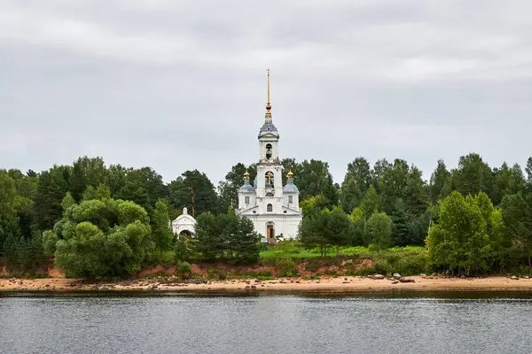 Росія Мишкінський Район Волга Церква Вознесіння Селі Охотіно — стокове фото