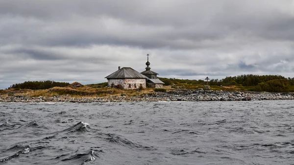 Ρωσία Νησιά Σολοβέτσκι Νήσος Ζαγιάτσκι Πέτρινη Αίθουσα Και Εκκλησία Του — Φωτογραφία Αρχείου