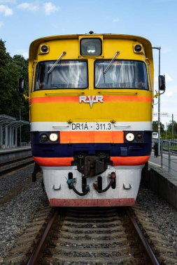 Sigulda, Letonya - 15.08.2021 Riga, Rigas Vagonbuves Rupnica Treni