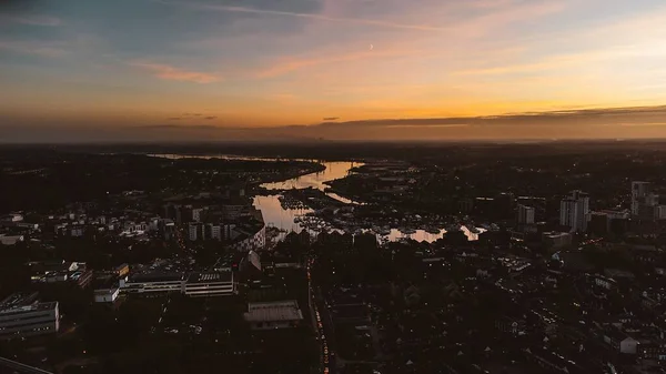 Een Luchtfoto Van Ipswich Suffolk Bij Zonsondergang — Stockfoto