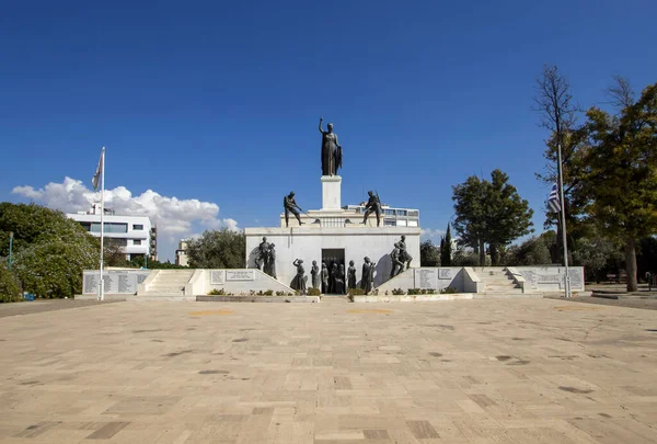 Lefkoşe Kıbrıs Taki Özgürlük Anıtı — Stok fotoğraf