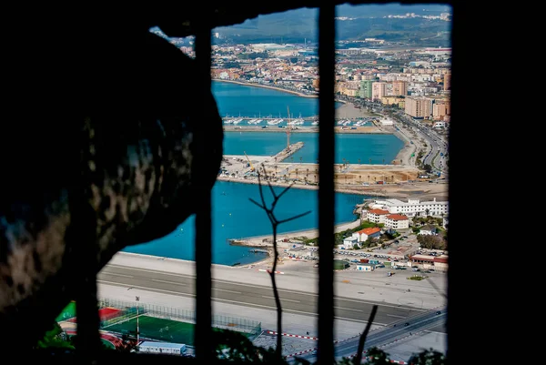 ジブラルタル国際空港の滑走路 — ストック写真