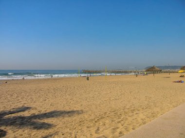 Güney Afrika 'nın KwaZulu Natal kentindeki Durban şehrindeki muhteşem plaj.