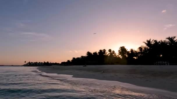 Video Early Morning Crowds Arrive Playa Norte Isla Mujeres Mexico — Video Stock