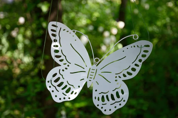 Metal Butterflies Decorate Private Italian Garden — Foto de Stock