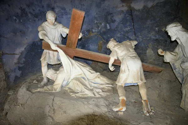 May 2022 Mongardino Italy Wooden Statues Depicting Way Cross Jesus — Zdjęcie stockowe