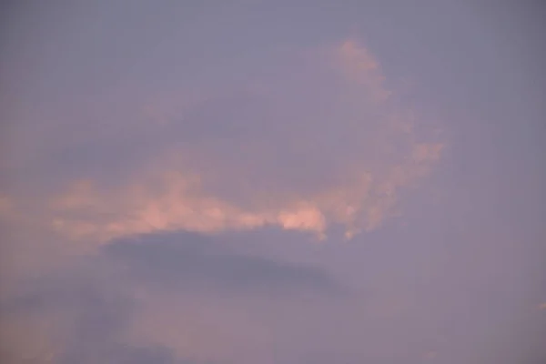 Awan Menyebar Langit Cerah Hari Yang Cerah — Stok Foto