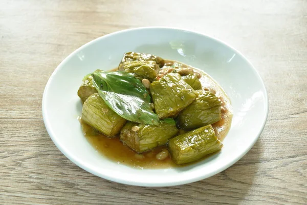 Stir Fried Slice Long Green Eggplant Chop Pork Egg Plate — Stock Photo, Image