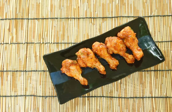 Knusprige Gebratene Chicken Drum Wing Dressing Würzige Koreanische Sauce Arrangement — Stockfoto