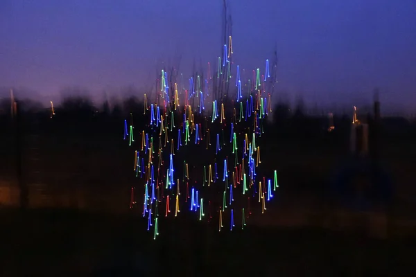 Luzes Natal Coloridas Borradas Livre Que Brilham Noite — Fotografia de Stock