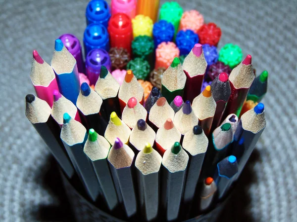 Kolorowe Ołówki Kredki Zbliżyć — Zdjęcie stockowe