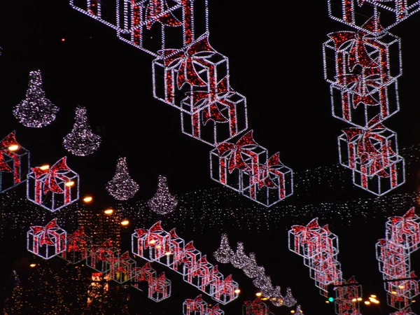 Decorações Natal Forma Caixas Presente Feitas Luzes Cidade Baia Mare — Fotografia de Stock