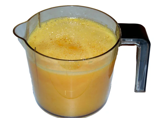 フレッシュオレンジジュース 白で隔離された — ストック写真