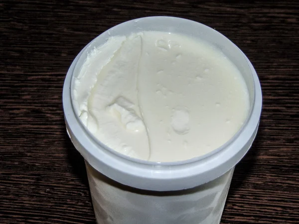 来自罗马尼亚的酸奶油 闭合观景 — 图库照片