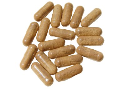 ginkgo biloba kapsülleri beyaz üzerinde izole