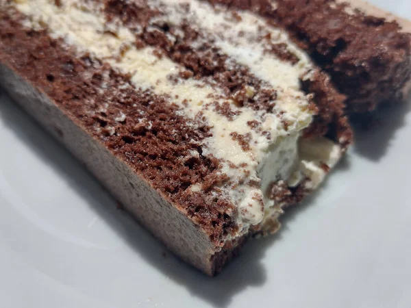 Slice Cream Cake Closeup Shot —  Fotos de Stock