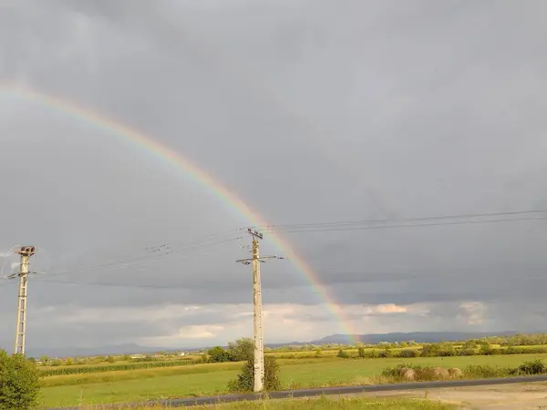 Arco Iris Después Lluvia Condado Maramures Rumania —  Fotos de Stock