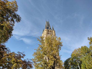 Romanya 'nın Baia Mare kentindeki Stephen Tower, Ekim ayında. Geri dön Stefan.