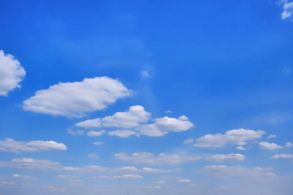 White Clouds Clear Spring Weather Sunny Sky Morning Floating Clouds — Stock Photo, Image