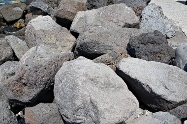 Aeolian Adaları, Stromboli adasının volkanik kaya karakteristiği