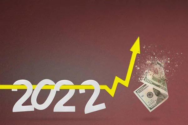 Οικονομική κρίση 2022. Αύξηση των τιμών το 2022, κίτρινο βέλος δείχνει προς τα πάνω ως έννοια αύξηση των τιμών καταναλωτή. Πληθωρισμός αθέτησης και κρίση — Φωτογραφία Αρχείου