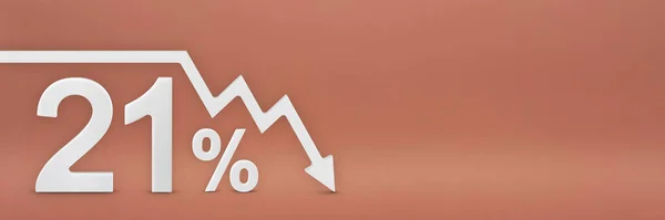 Einundzwanzig Prozent, der Pfeil auf der Grafik zeigt nach unten. Börsencrash, Bärenmarkt, Inflation, wirtschaftlicher Zusammenbruch, Zusammenbruch von Aktien. 3D-Banner, 21 Prozent Rabatt-Schild auf rotem Hintergrund. — Stockfoto