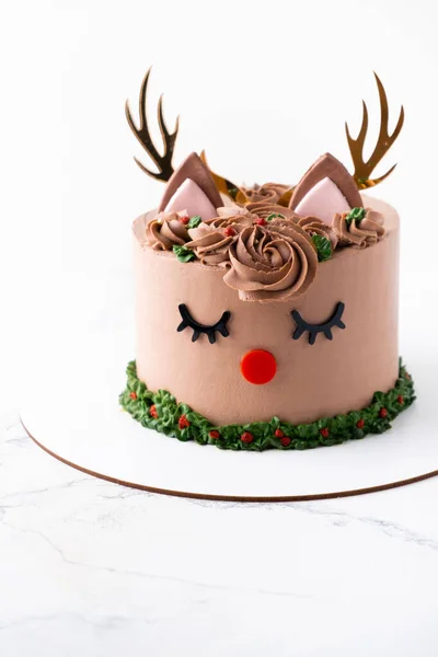 Funny Reindeer Cake Brown Cream Cheese Frosting Decorated Antlers White — 图库照片