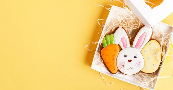 Пряничное Печенье Форме Кроличьей Головы Морковью Яйцом Пасхальное Печенье Кролика — стоковое фото