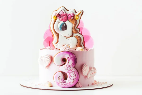 Galletas Jengibre Unicornio Parte Superior Torta Cumpleaños Decorada Con Caramelos — Foto de Stock