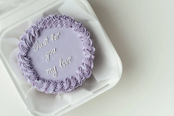 Small Bento Cake Velvet Cream Cheese Frosting Gift Valentines Day — Fotografia de Stock