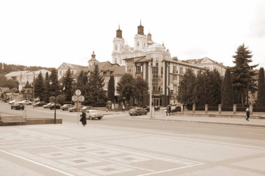 Eski şehrin tarihi kısmı. Eski kasaba, Central Street.