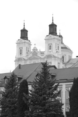 Şekil Değiştirme Katedrali