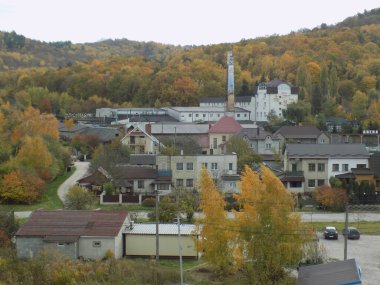 Pencereden şehre olan manzara.         