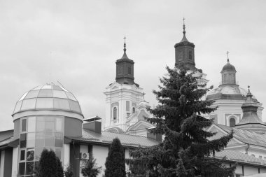 Şekil Değiştirme Katedrali