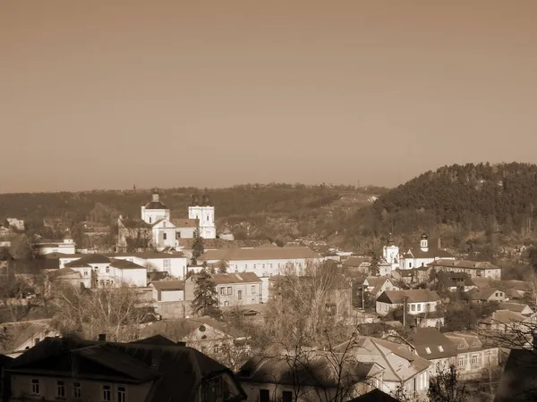 Eski Şehrin Tarihi Kısmı Eski Kasaba Merkez Cadde Dönüşüm Katedrali — Stok fotoğraf