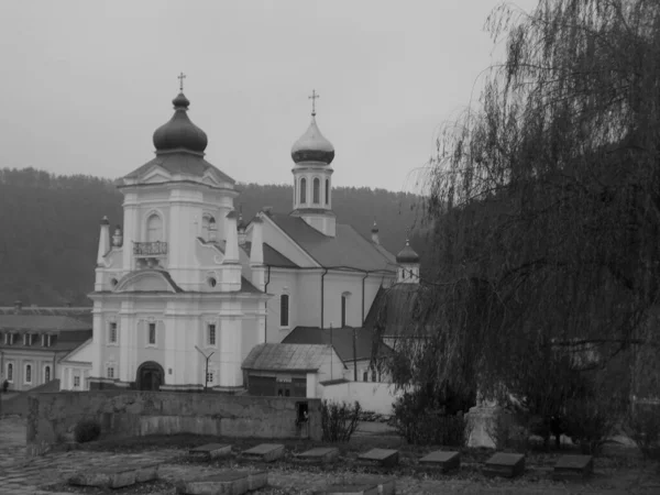 Katedra Mikołaja Klasztor Franciszkanów — Zdjęcie stockowe