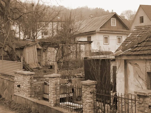 ウクライナの村の木造住宅 — ストック写真