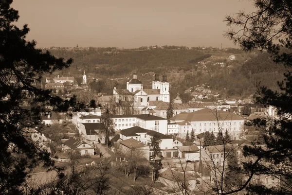 마을의 역사적 Old Town Central Street Cathedral Transfiguration Monasheskyy Building — 스톡 사진