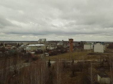 Pencereden şehre olan manzara.