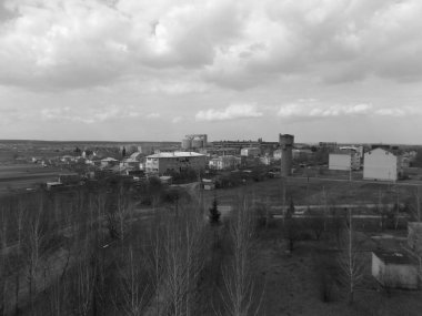 Pencereden şehre olan manzara.