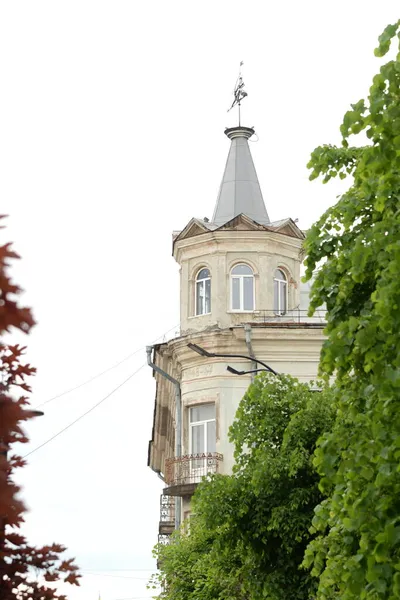 Dach Starego Budynku Mieszkalnego — Zdjęcie stockowe