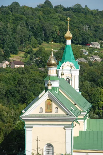 Monascheskyj Gebäude Dreikönigskloster — Stockfoto