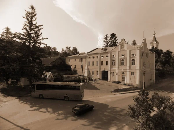 Zabytkowa Część Starego Miasta Monasheskyy Budynek Klasztor Objawienia Pańskiego — Zdjęcie stockowe
