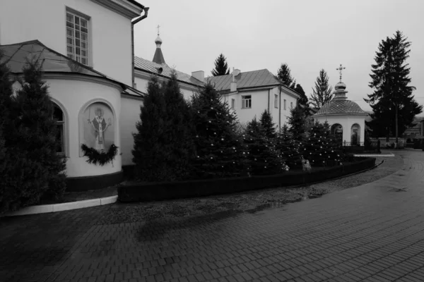 Monascheskyj Gebäude Dreikönigskloster — Stockfoto