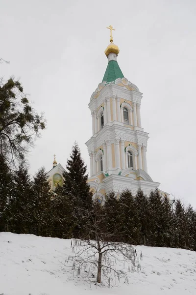 Monascheskyj Gebäude Dreikönigskloster — Stockfoto