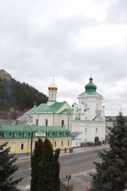 St. Nicholas Katedrali. Fransisken Manastırı.