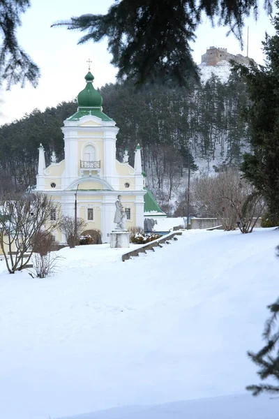 Katedra Mikołaja Klasztor Franciszkanów Widok Ogólny Wzgórze Zamkowe — Zdjęcie stockowe