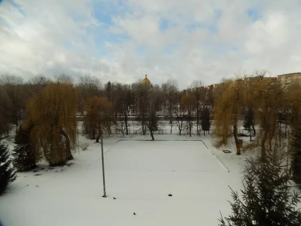 Der Blick Aus Dem Fenster Auf Die Stadt Alt Winter — Stockfoto